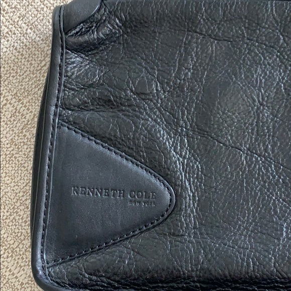Kenneth Cole leather clutch/ wristlet - Picture 2 of 5